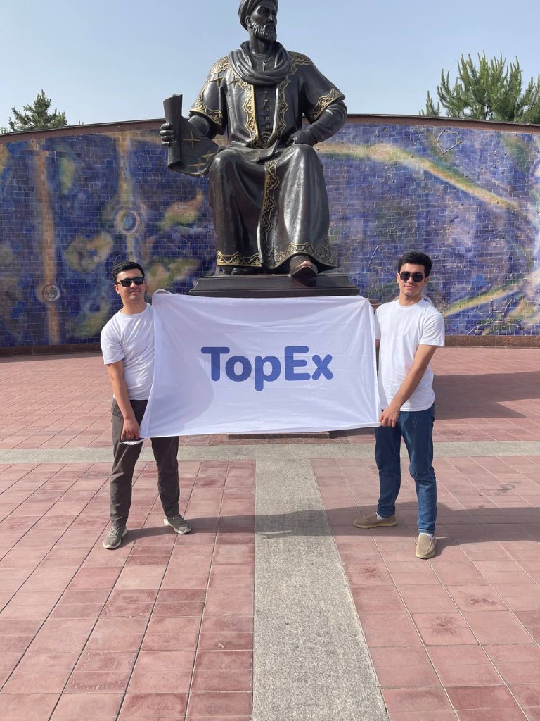 TOPEX Texnikum banner tepasidagi rasm